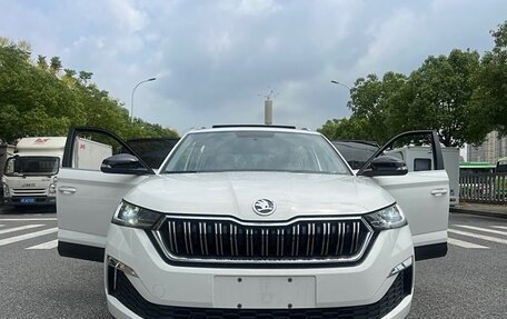 Skoda Kamiq I, 2020 год, 1 350 200 рублей, 7 фотография