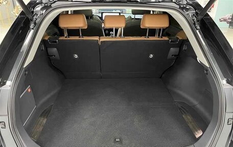 Toyota Venza, 2022 год, 3 699 000 рублей, 18 фотография