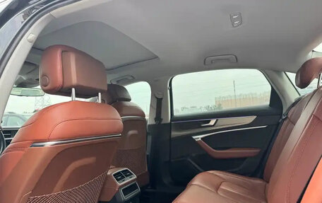 Audi A6, 2020 год, 2 500 000 рублей, 11 фотография