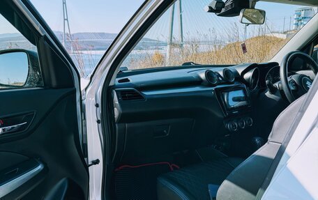 Suzuki Swift V, 2019 год, 900 000 рублей, 14 фотография