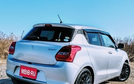 Suzuki Swift V, 2019 год, 900 000 рублей, 11 фотография
