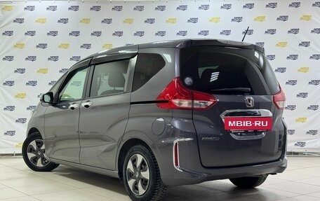 Honda Freed II, 2017 год, 1 641 000 рублей, 5 фотография