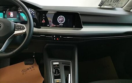 Volkswagen Golf VIII, 2021 год, 1 440 006 рублей, 10 фотография