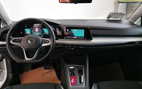 Volkswagen Golf VIII, 2021 год, 1 440 006 рублей, 9 фотография