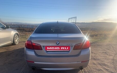 BMW 5 серия, 2010 год, 1 950 000 рублей, 4 фотография