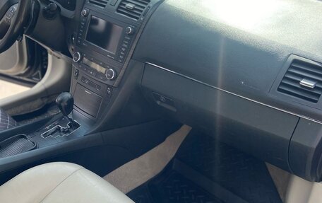 Toyota Avensis III рестайлинг, 2009 год, 1 100 000 рублей, 12 фотография