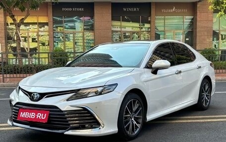 Toyota Camry, 2021 год, 2 495 000 рублей, 3 фотография