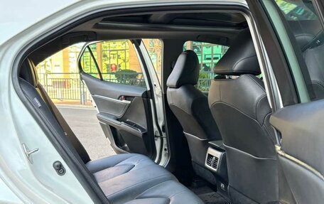 Toyota Camry, 2021 год, 2 495 000 рублей, 16 фотография