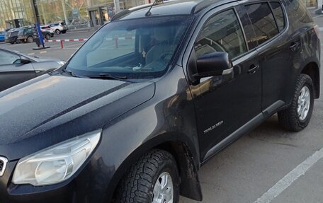 Chevrolet TrailBlazer II, 2014 год, 1 050 000 рублей, 2 фотография