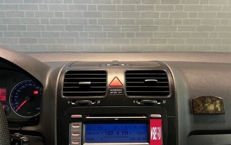 Volkswagen Jetta VI, 2006 год, 600 000 рублей, 10 фотография