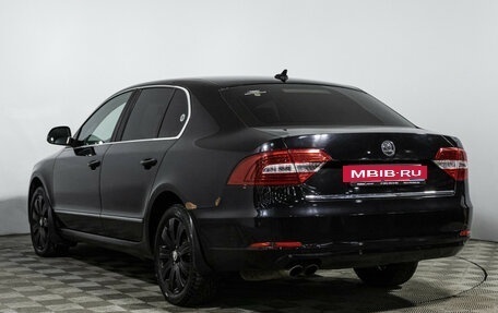 Skoda Superb III рестайлинг, 2013 год, 1 300 000 рублей, 7 фотография