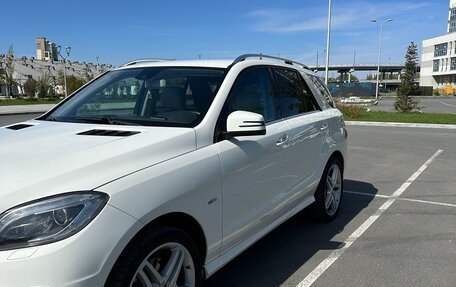Mercedes-Benz M-Класс, 2012 год, 2 690 000 рублей, 3 фотография