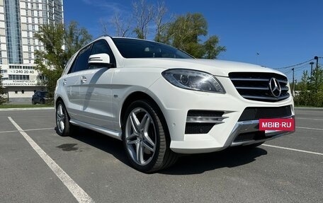 Mercedes-Benz M-Класс, 2012 год, 2 690 000 рублей, 2 фотография