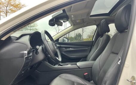 Mazda 3, 2021 год, 1 350 000 рублей, 12 фотография