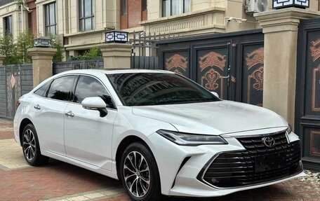 Toyota Avalon, 2022 год, 2 399 000 рублей, 6 фотография