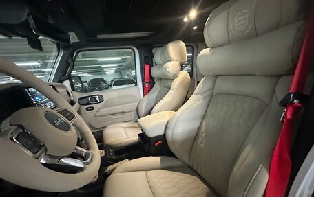 Jeep Wrangler, 2024 год, 6 950 000 рублей, 16 фотография