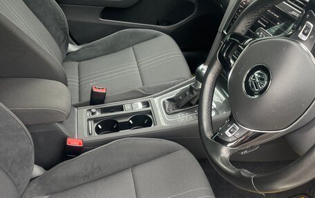 Volkswagen Golf VII, 2018 год, 2 650 000 рублей, 7 фотография