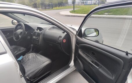 Mitsubishi Carisma I, 2001 год, 385 000 рублей, 7 фотография