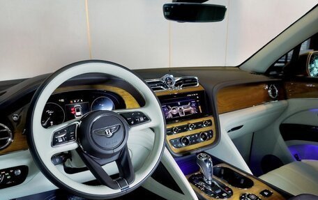 Bentley Bentayga I, 2022 год, 23 850 000 рублей, 7 фотография