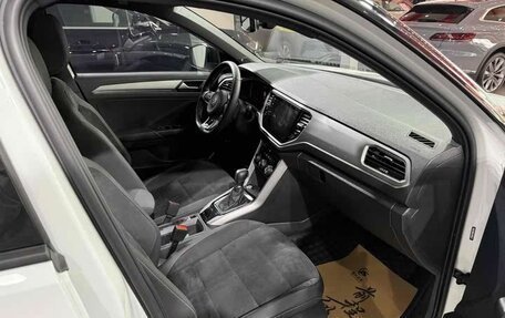 Volkswagen T-Roc I, 2022 год, 1 745 000 рублей, 11 фотография