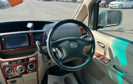 Toyota Noah III, 2003 год, 1 049 000 рублей, 15 фотография