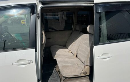 Toyota Noah III, 2003 год, 1 049 000 рублей, 20 фотография