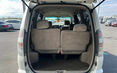 Toyota Noah III, 2003 год, 1 049 000 рублей, 21 фотография