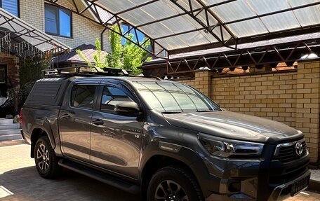 Toyota Hilux VIII, 2023 год, 7 500 000 рублей, 4 фотография