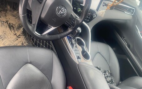 Toyota Camry, 2018 год, 3 100 000 рублей, 5 фотография