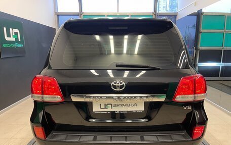 Toyota Land Cruiser 200, 2008 год, 2 850 000 рублей, 5 фотография