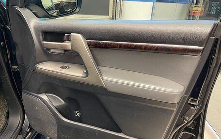 Toyota Land Cruiser 200, 2008 год, 2 850 000 рублей, 12 фотография