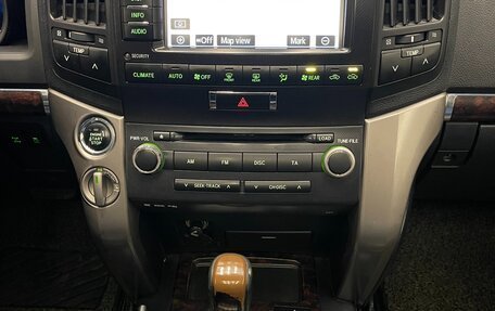 Toyota Land Cruiser 200, 2008 год, 2 850 000 рублей, 24 фотография