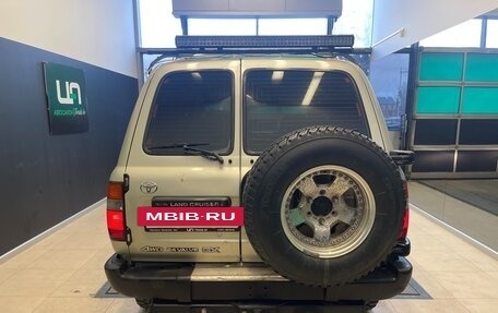 Toyota Land Cruiser 80 рестайлинг, 1996 год, 2 000 000 рублей, 5 фотография