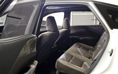 Lexus RX IV рестайлинг, 2023 год, 7 104 000 рублей, 11 фотография