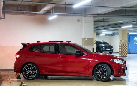 BMW 1 серия, 2022 год, 3 300 000 рублей, 3 фотография