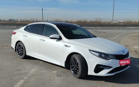 KIA Optima IV, 2018 год, 2 200 000 рублей, 6 фотография