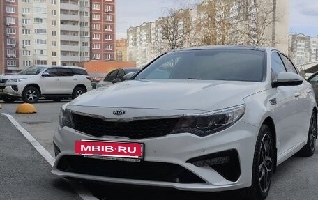 KIA Optima IV, 2018 год, 2 200 000 рублей, 2 фотография