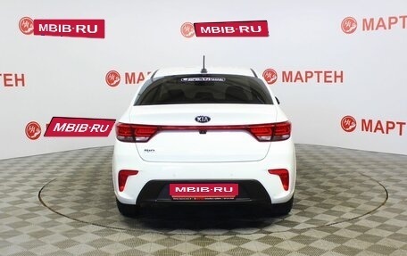 KIA Rio IV, 2018 год, 1 499 000 рублей, 6 фотография