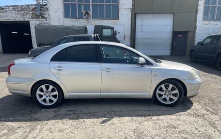 Toyota Avensis III рестайлинг, 2005 год, 555 000 рублей, 7 фотография