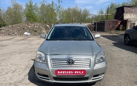 Toyota Avensis III рестайлинг, 2005 год, 555 000 рублей, 8 фотография