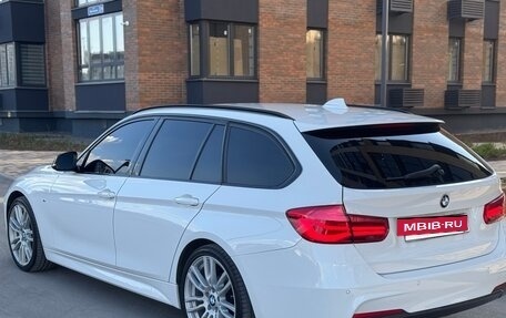 BMW 3 серия, 2017 год, 2 600 000 рублей, 3 фотография