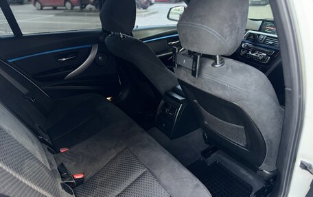 BMW 3 серия, 2017 год, 2 600 000 рублей, 15 фотография