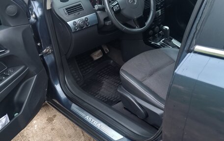 Opel Astra H, 2008 год, 730 000 рублей, 10 фотография
