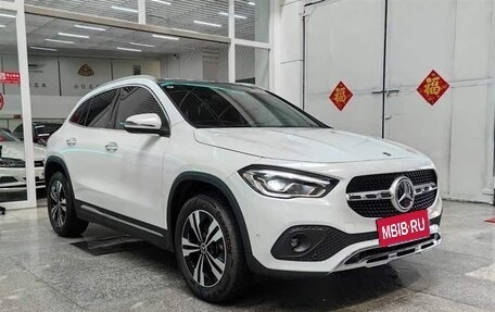 Mercedes-Benz GLA, 2021 год, 2 350 000 рублей, 2 фотография