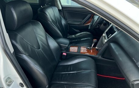 Toyota Camry, 2010 год, 1 070 000 рублей, 10 фотография