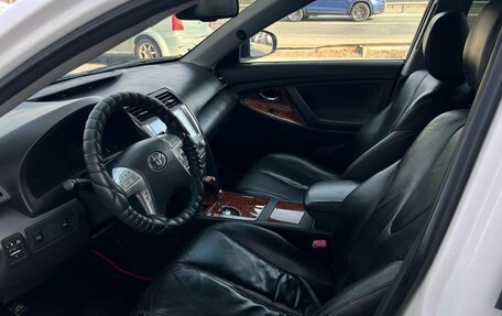 Toyota Camry, 2010 год, 1 070 000 рублей, 13 фотография