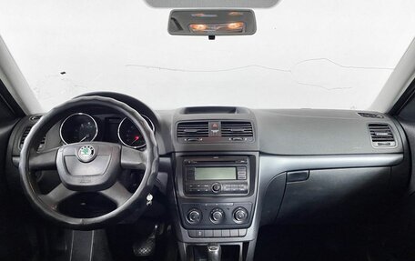 Skoda Yeti I рестайлинг, 2013 год, 699 000 рублей, 17 фотография