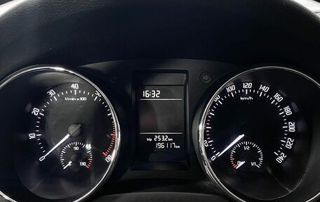 Skoda Yeti I рестайлинг, 2013 год, 699 000 рублей, 16 фотография