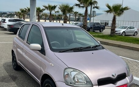 Toyota Vitz, 2000 год, 333 000 рублей, 1 фотография