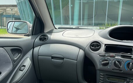 Toyota Vitz, 2000 год, 333 000 рублей, 7 фотография